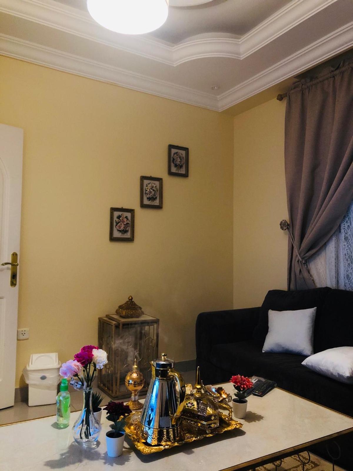 Wonderful classic Apartment Main image 1